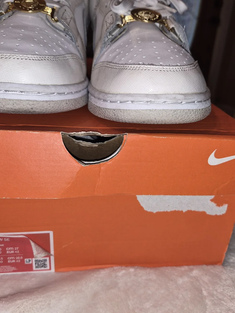 Nike Dunk Low SE Just Do It White Team Red DV1160-100 Women’s 10 / Men’s 8.5